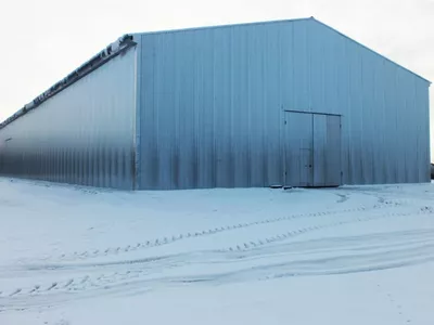Зерносклад размером 20х80х6х8,1 м
